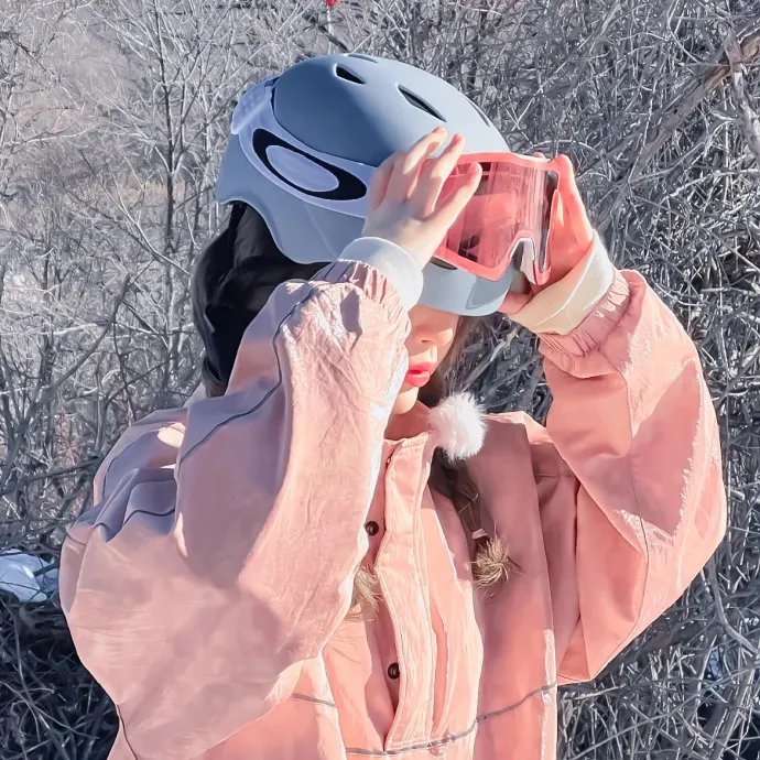冲绳少女 海报
